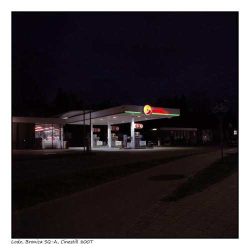 Bronica SQ-A, Cinestill 800T