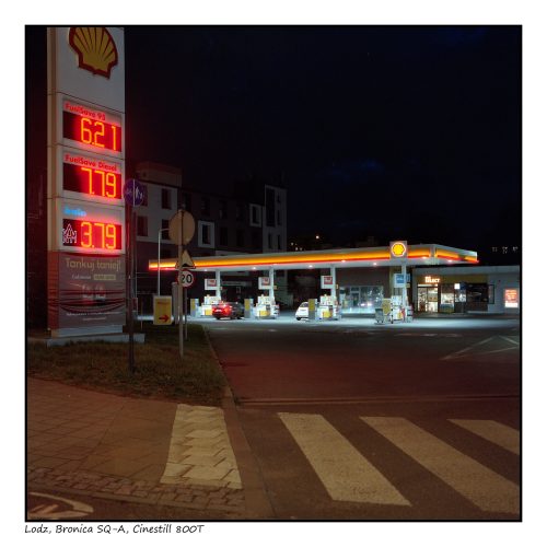 Bronica SQ-A, Cinestill 800T