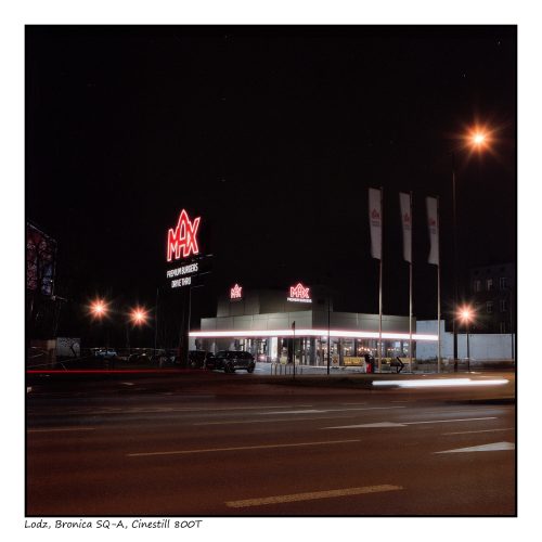 Bronica SQ-A, Cinestill 800T