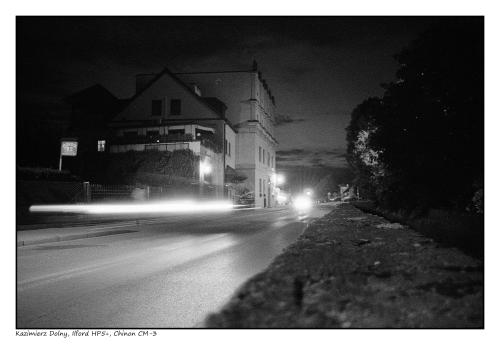 Ilford HP5, Chinon CM-3
