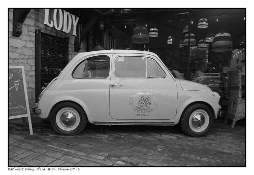 Ilford HP5, Chinon CM-3